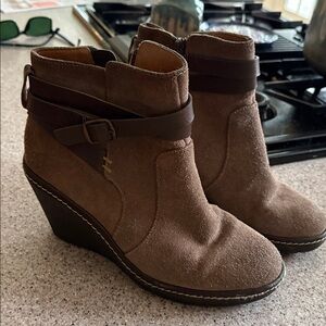SOFFT Suede Wedge Boot, Size 7, Beige